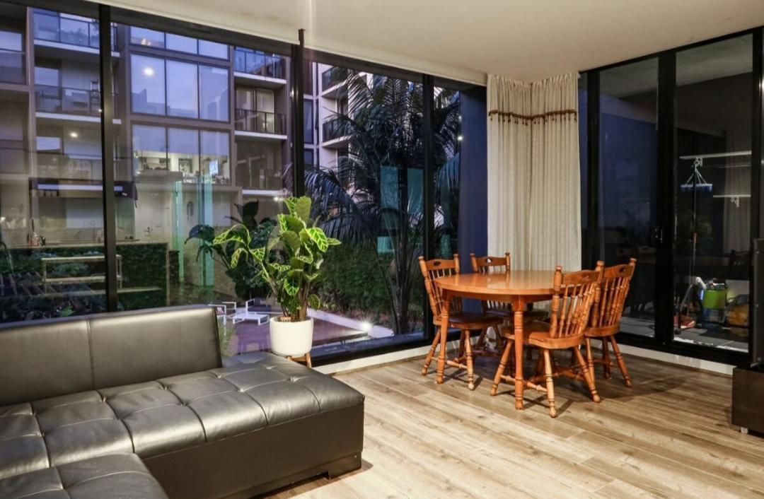 Easy Living One Bedder Gem Apartment Melbourne Bagian luar foto